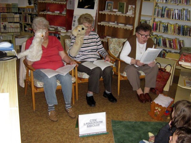 Pohádkové babičky - čtení prvňáčkům